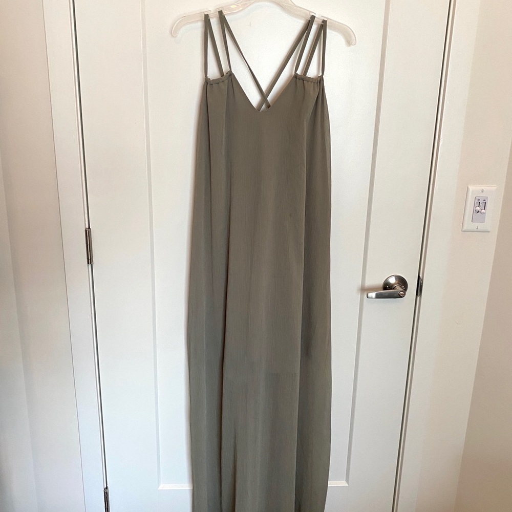 Green maxi, cross strap dress - Tobi